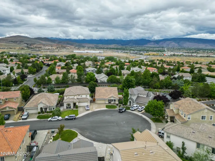 420 Ruffian, Reno, Nevada 89521, 3 Bedrooms Bedrooms, ,2 BathroomsBathrooms,Residential,Residential,Ruffian,0,260007649