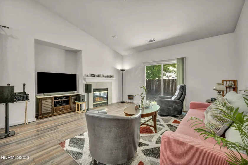 2952 Granville, Sparks, Nevada 89436, 3 Bedrooms Bedrooms, ,2 BathroomsBathrooms,Residential,Residential,Granville,0,260007650