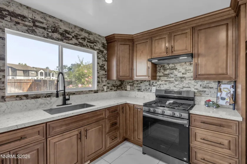 9574 Canyon Meadows, Reno, Nevada 89506, 4 Bedrooms Bedrooms, ,3 BathroomsBathrooms,Residential,Residential,Canyon Meadows,0,260007653