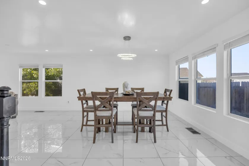 9574 Canyon Meadows, Reno, Nevada 89506, 4 Bedrooms Bedrooms, ,3 BathroomsBathrooms,Residential,Residential,Canyon Meadows,0,260007653