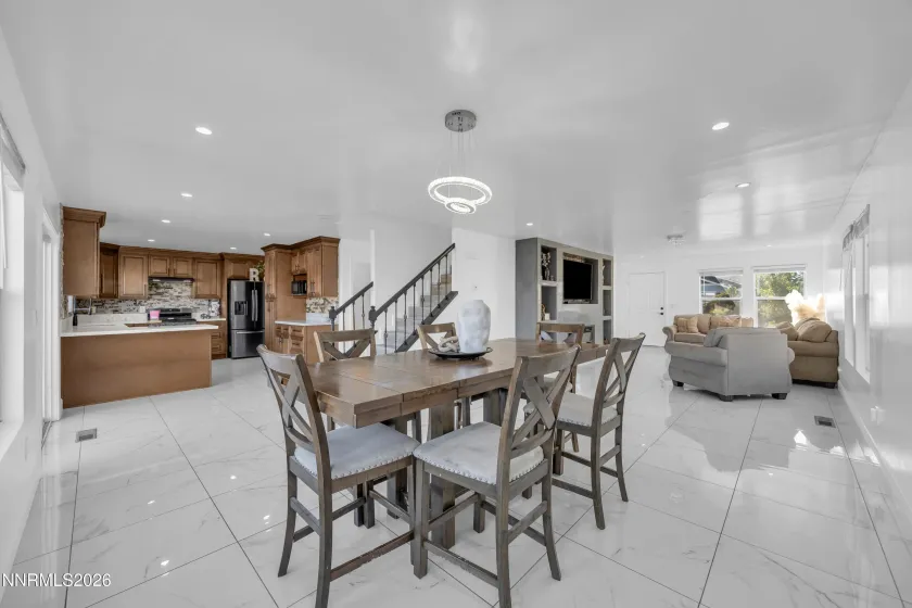 9574 Canyon Meadows, Reno, Nevada 89506, 4 Bedrooms Bedrooms, ,3 BathroomsBathrooms,Residential,Residential,Canyon Meadows,0,260007653