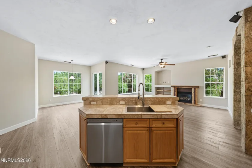 7483 Europa, Sparks, Nevada 89436, 4 Bedrooms Bedrooms, ,2 BathroomsBathrooms,Residential,Residential,Europa,0,260000621