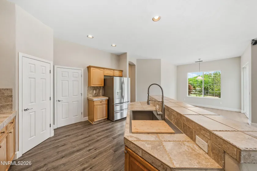 7483 Europa, Sparks, Nevada 89436, 4 Bedrooms Bedrooms, ,2 BathroomsBathrooms,Residential,Residential,Europa,0,260000621