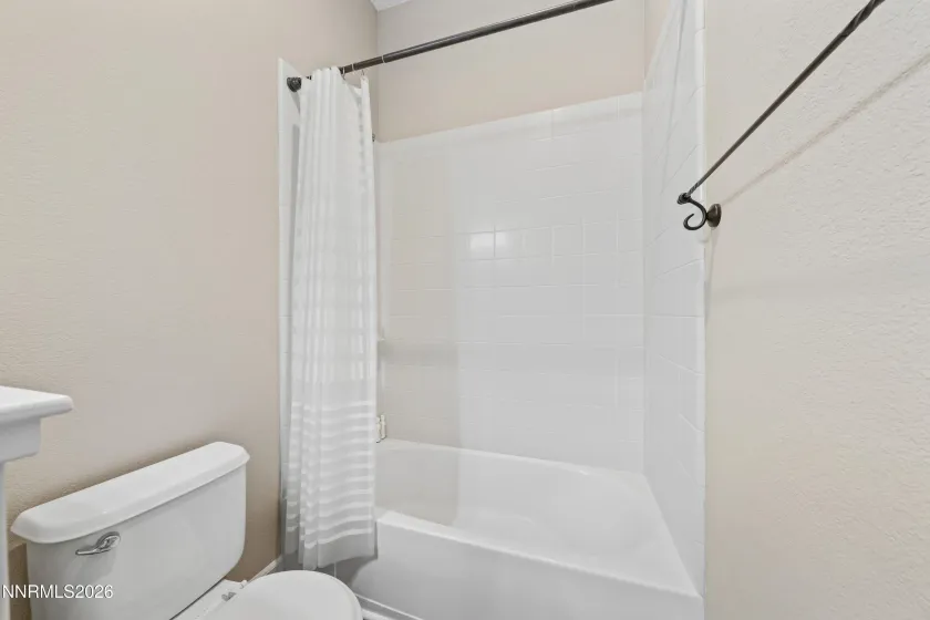 7483 Europa, Sparks, Nevada 89436, 4 Bedrooms Bedrooms, ,2 BathroomsBathrooms,Residential,Residential,Europa,0,260000621