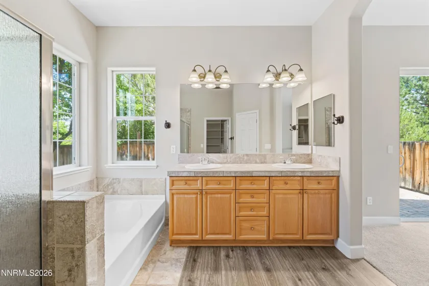 7483 Europa, Sparks, Nevada 89436, 4 Bedrooms Bedrooms, ,2 BathroomsBathrooms,Residential,Residential,Europa,0,260000621