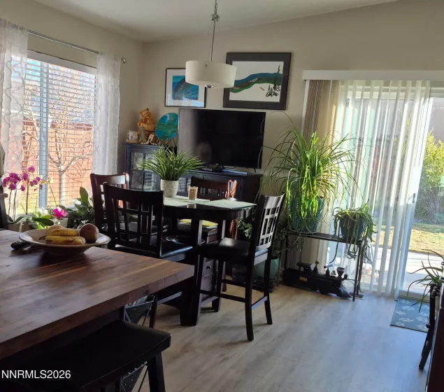 Kitchen /Dining room