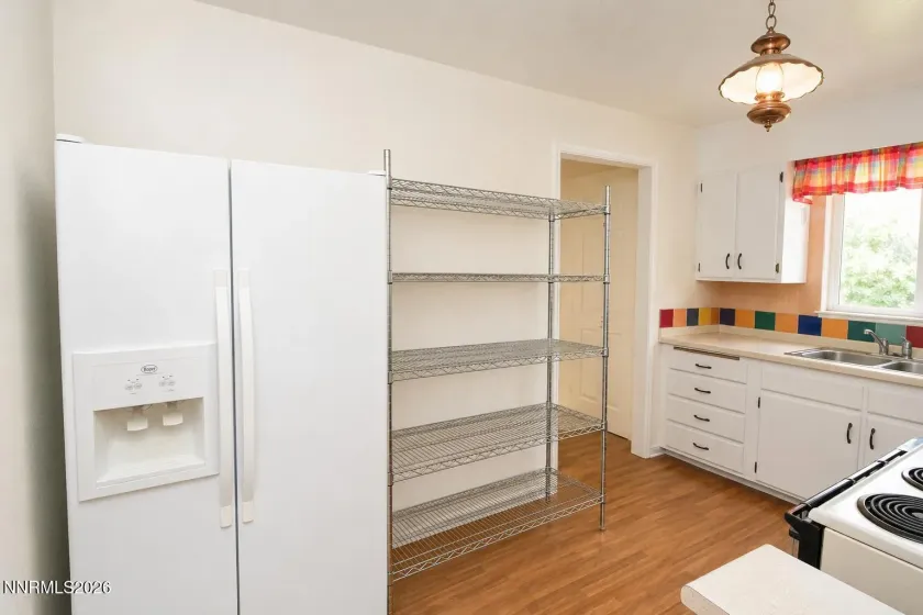 212 Long, Carson City, Nevada 89706, 6 Bedrooms Bedrooms, ,3 BathroomsBathrooms,Residential Income,Residential,Long,0,260007682
