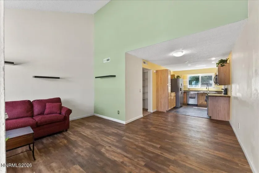 3164 Danville, Sparks, Nevada 89434, 3 Bedrooms Bedrooms, ,2 BathroomsBathrooms,Residential,Residential,Danville,0,260007698