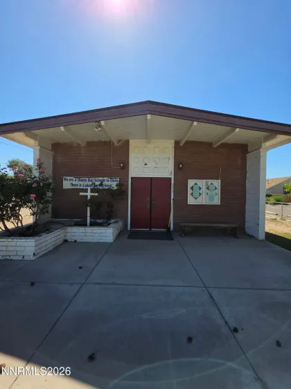 290 West, Fernley, Nevada 89408, ,Commercial Sale,Residential,West,0,260007701