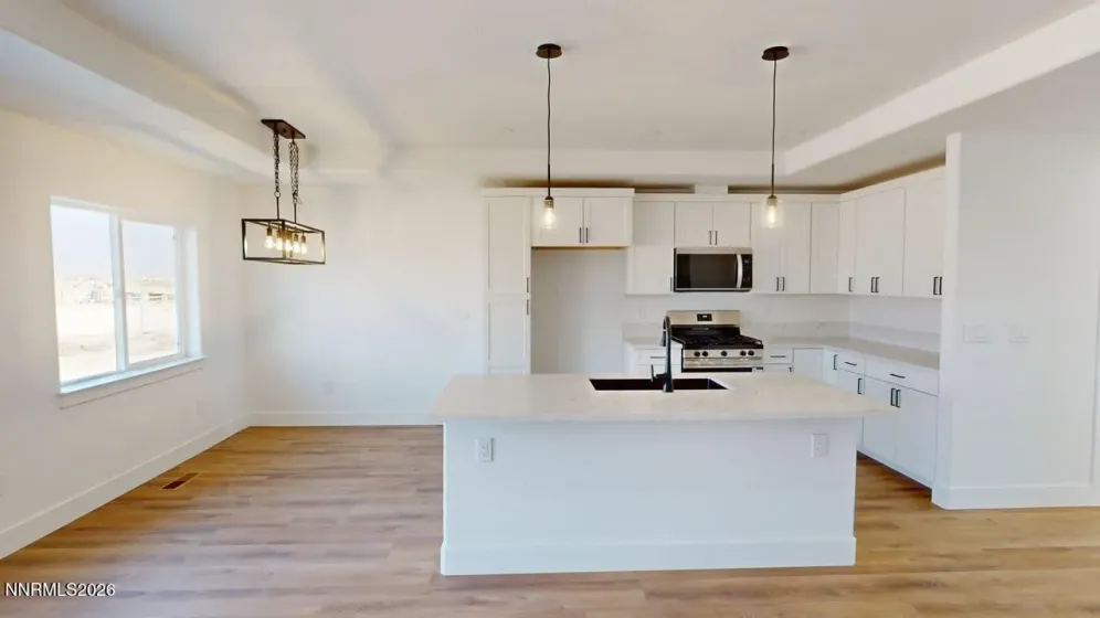 435 Emerald, Battle Mountain, Nevada 89820, 3 Bedrooms Bedrooms, ,2 BathroomsBathrooms,Residential,Residential,Emerald,0,260007740