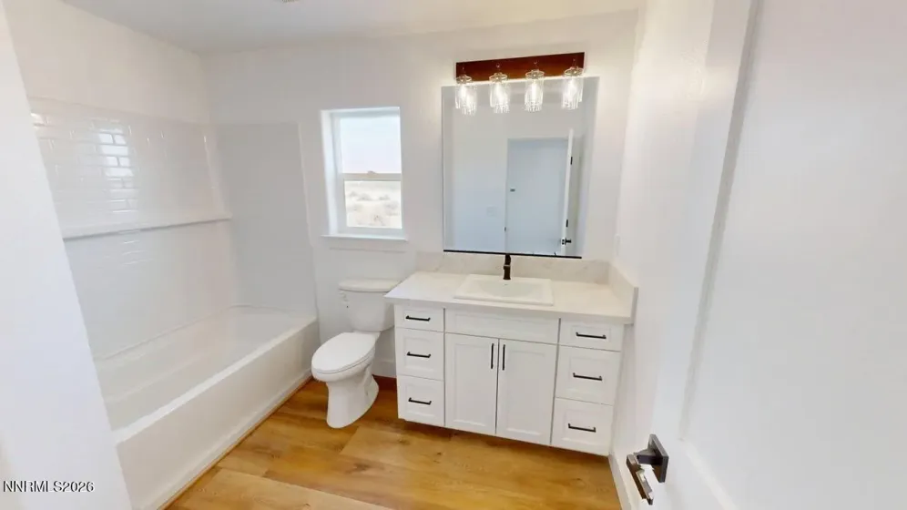 435 Emerald, Battle Mountain, Nevada 89820, 3 Bedrooms Bedrooms, ,2 BathroomsBathrooms,Residential,Residential,Emerald,0,260007740
