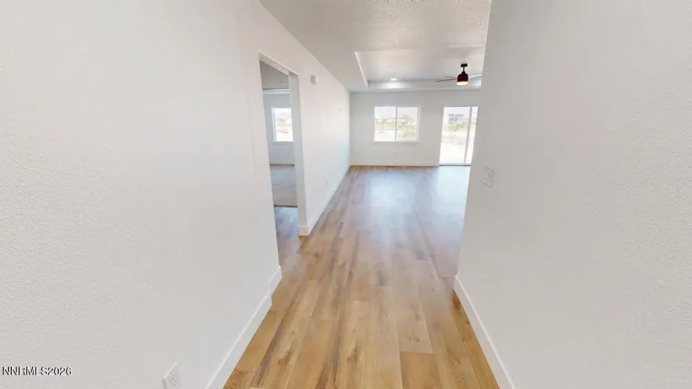 435 Emerald, Battle Mountain, Nevada 89820, 3 Bedrooms Bedrooms, ,2 BathroomsBathrooms,Residential,Residential,Emerald,0,260007740