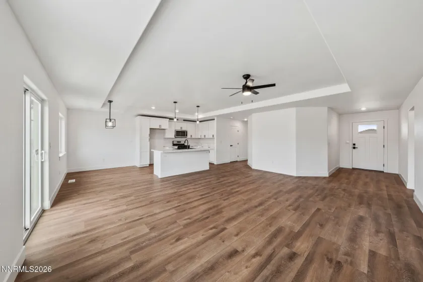 Kitchen Breakfast Bar