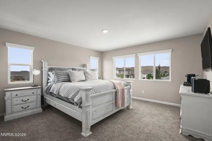 6419 Field Eagle, Sparks, Nevada 89436, 5 Bedrooms Bedrooms, ,3 BathroomsBathrooms,Residential,Residential,Field Eagle,0,260007745