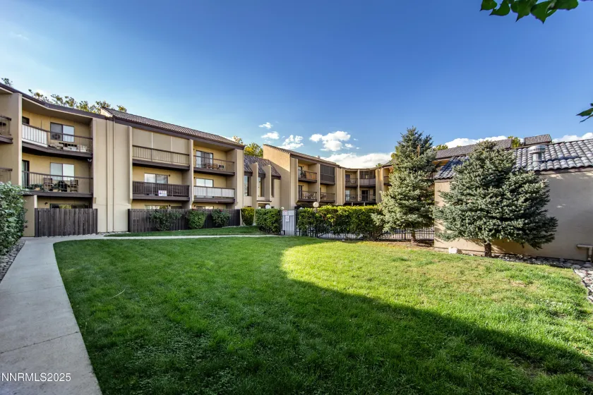 2450 Lymbery, Reno, Nevada 89509, ,1 BathroomBathrooms,Residential,Residential,Lymbery,0,260000233