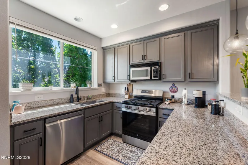 4908 Bougainvillea, Sparks, Nevada 89436, 2 Bedrooms Bedrooms, ,2 BathroomsBathrooms,Residential,Residential,Bougainvillea,0,260007746