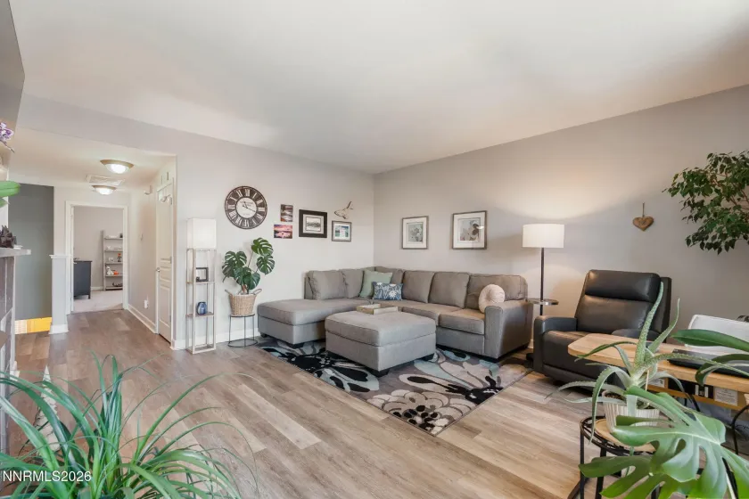 4908 Bougainvillea, Sparks, Nevada 89436, 2 Bedrooms Bedrooms, ,2 BathroomsBathrooms,Residential,Residential,Bougainvillea,0,260007746