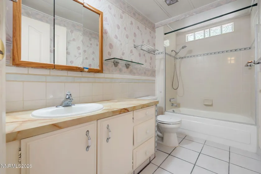 150 Chlorite, Reno, Nevada 89521, 4 Bedrooms Bedrooms, ,2 BathroomsBathrooms,Residential,Residential,Chlorite,0,260007748