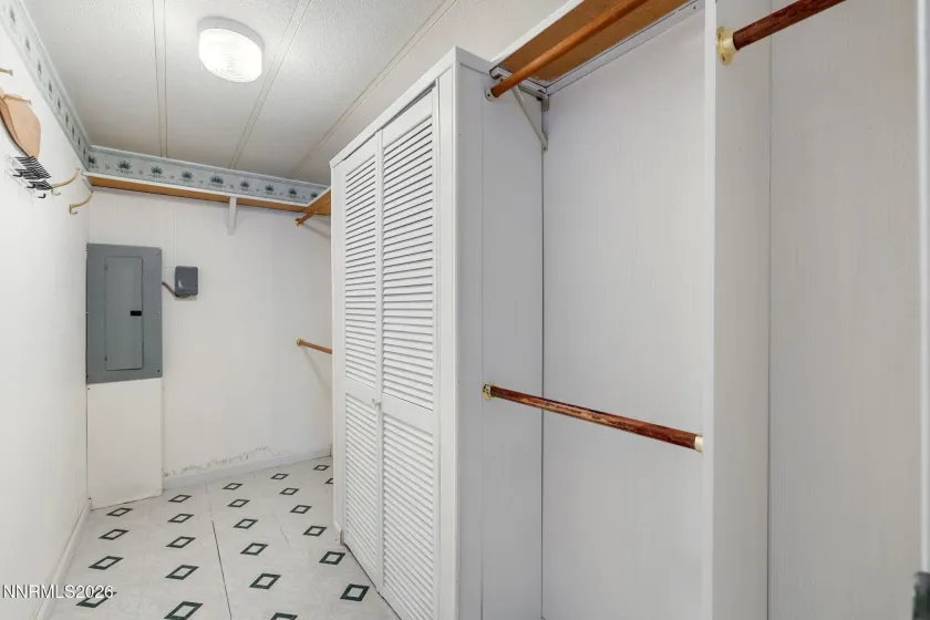150 Chlorite, Reno, Nevada 89521, 4 Bedrooms Bedrooms, ,2 BathroomsBathrooms,Residential,Residential,Chlorite,0,260007748