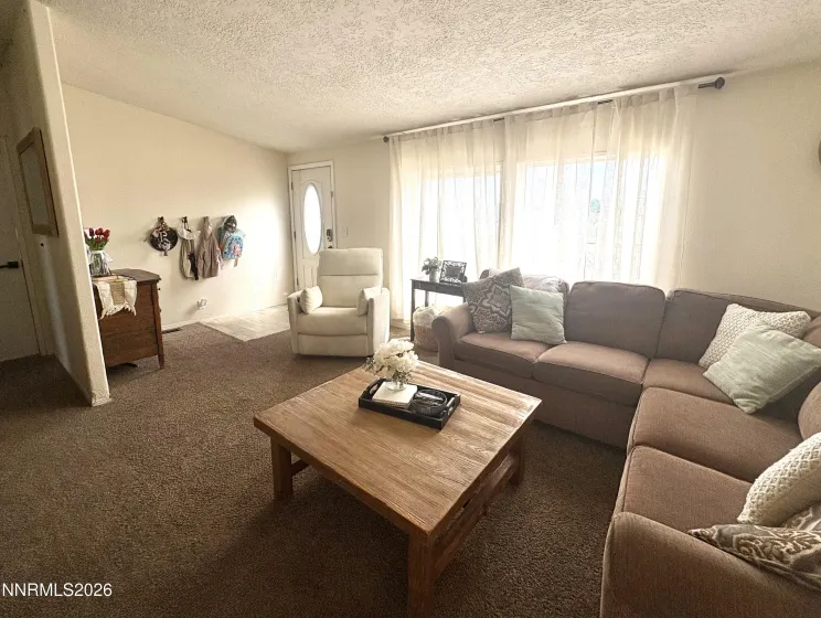 205 Wren, Winnemucca, Nevada 89445, 4 Bedrooms Bedrooms, ,3 BathroomsBathrooms,Residential,Residential,Wren,0,260007749