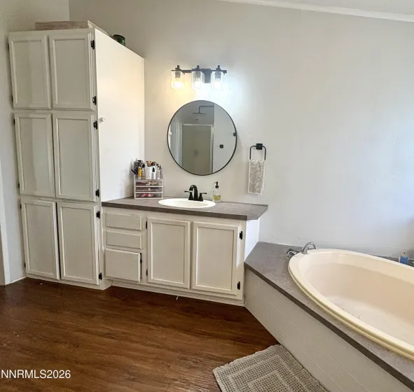205 Wren, Winnemucca, Nevada 89445, 4 Bedrooms Bedrooms, ,3 BathroomsBathrooms,Residential,Residential,Wren,0,260007749