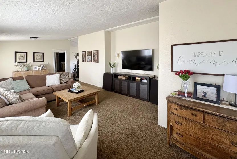 205 Wren, Winnemucca, Nevada 89445, 4 Bedrooms Bedrooms, ,3 BathroomsBathrooms,Residential,Residential,Wren,0,260007749