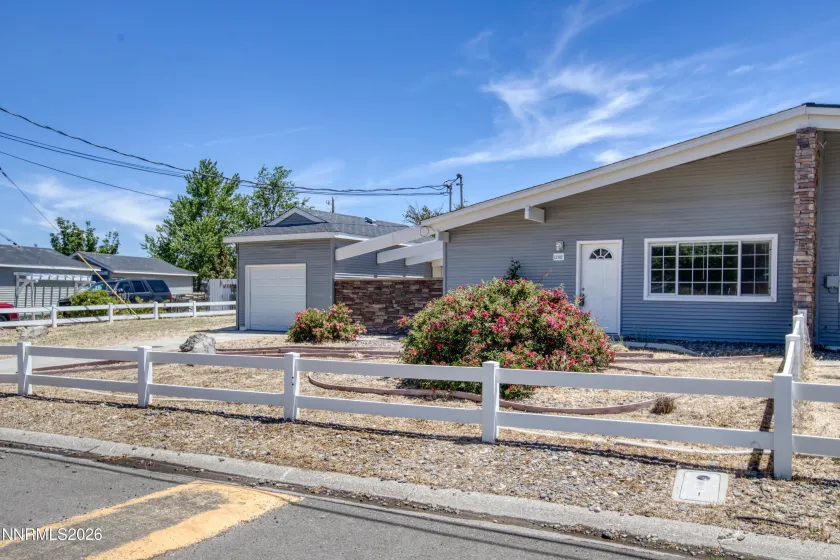 12102 Himalaya, Reno, Nevada 89506, 2 Bedrooms Bedrooms, ,1 BathroomBathrooms,Residential,Residential,Himalaya,0,260007750