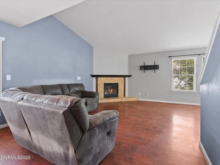1358 White Bluffs, Fernley, Nevada 89408, 4 Bedrooms Bedrooms, ,3 BathroomsBathrooms,Residential,Residential,White Bluffs,0,260007751