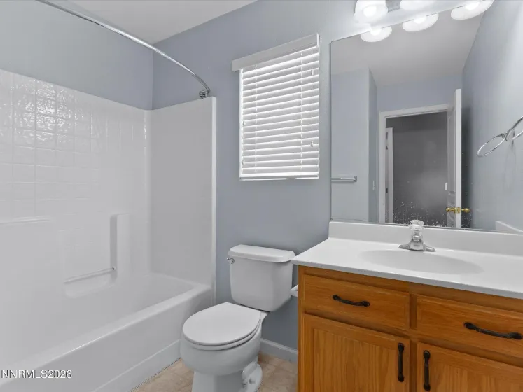 1358 White Bluffs, Fernley, Nevada 89408, 4 Bedrooms Bedrooms, ,3 BathroomsBathrooms,Residential,Residential,White Bluffs,0,260007751
