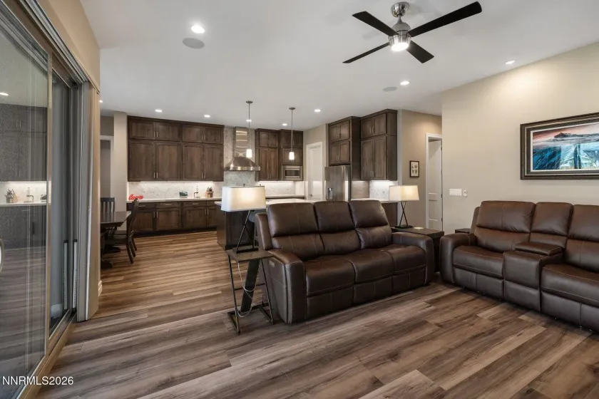 3182 Cambria, Carson City, Nevada 89703, 3 Bedrooms Bedrooms, ,3 BathroomsBathrooms,Residential,Residential,Cambria,0,260007755