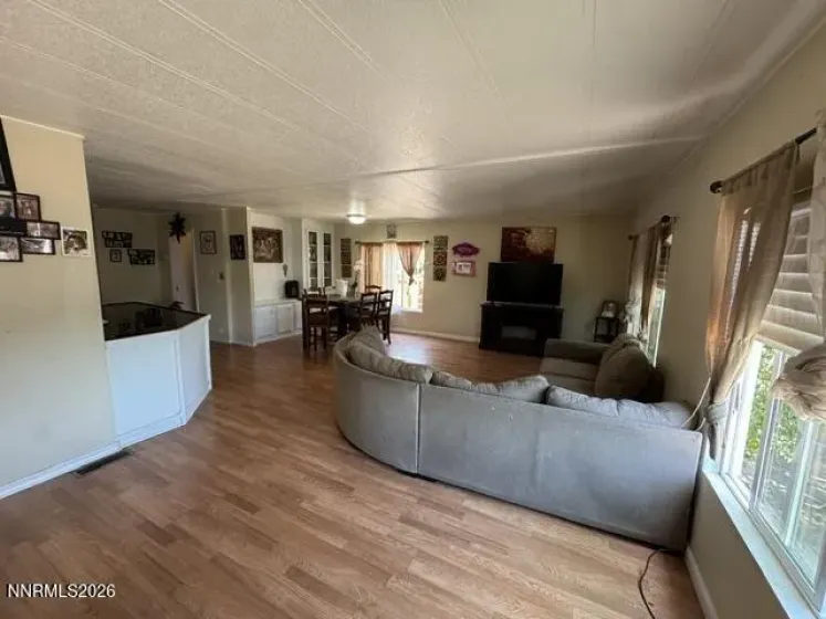 5886 Leon, Sun Valley, Nevada 89433, 3 Bedrooms Bedrooms, ,2 BathroomsBathrooms,Residential,Residential,Leon,0,260007789