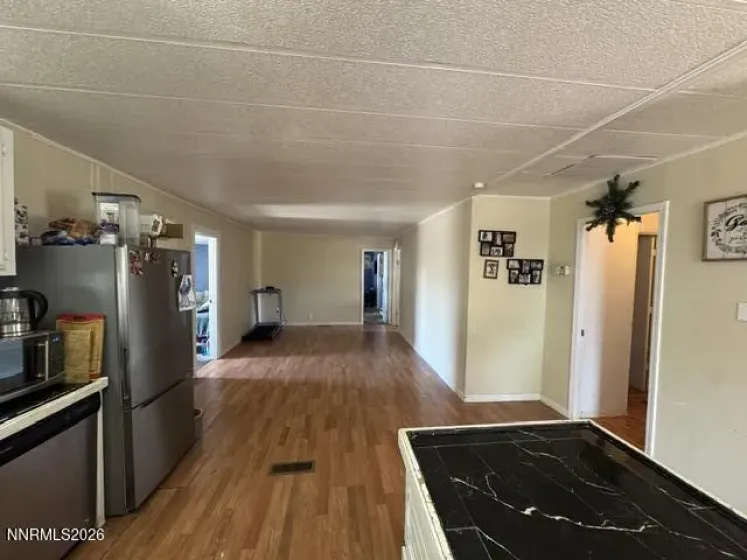 5886 Leon, Sun Valley, Nevada 89433, 3 Bedrooms Bedrooms, ,2 BathroomsBathrooms,Residential,Residential,Leon,0,260007789