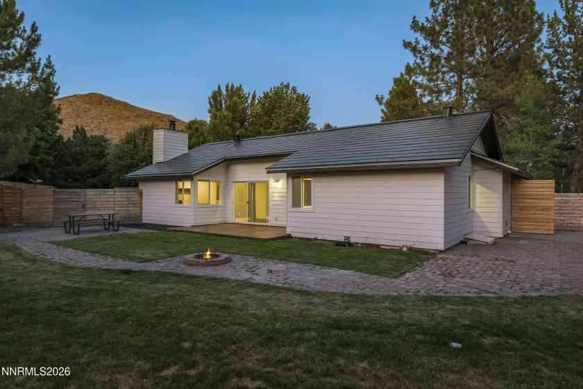 10085 Raccoon, Reno, Nevada 89523, 3 Bedrooms Bedrooms, ,2 BathroomsBathrooms,Residential,Residential,Raccoon,0,260007795