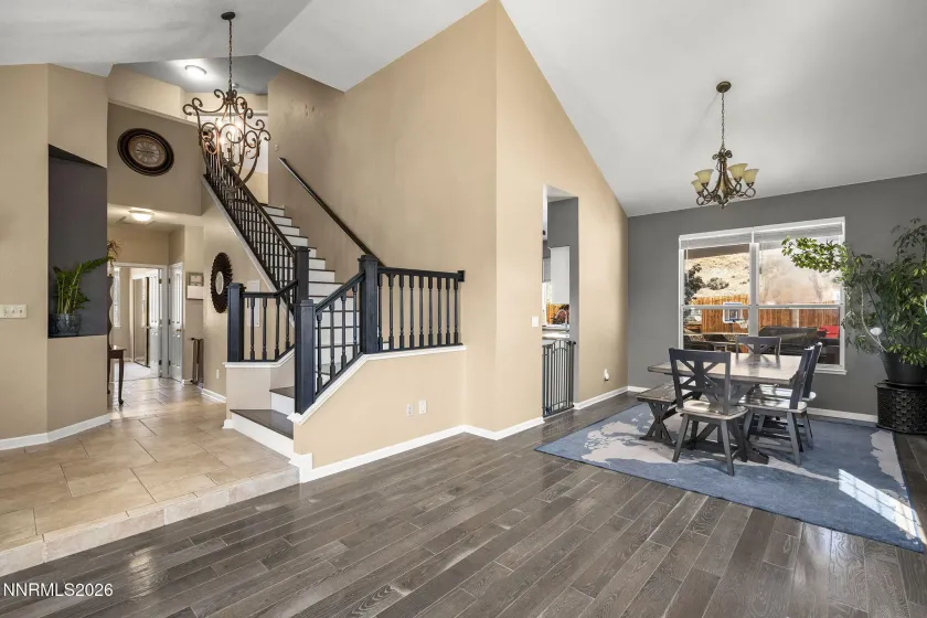 1720 Crestside, Sparks, Nevada 89436, 5 Bedrooms Bedrooms, ,3 BathroomsBathrooms,Residential,Residential,Crestside,0,260007799
