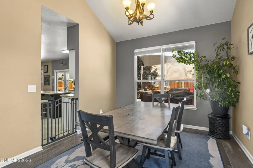 1720 Crestside, Sparks, Nevada 89436, 5 Bedrooms Bedrooms, ,3 BathroomsBathrooms,Residential,Residential,Crestside,0,260007799