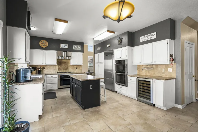 1720 Crestside, Sparks, Nevada 89436, 5 Bedrooms Bedrooms, ,3 BathroomsBathrooms,Residential,Residential,Crestside,0,260007799