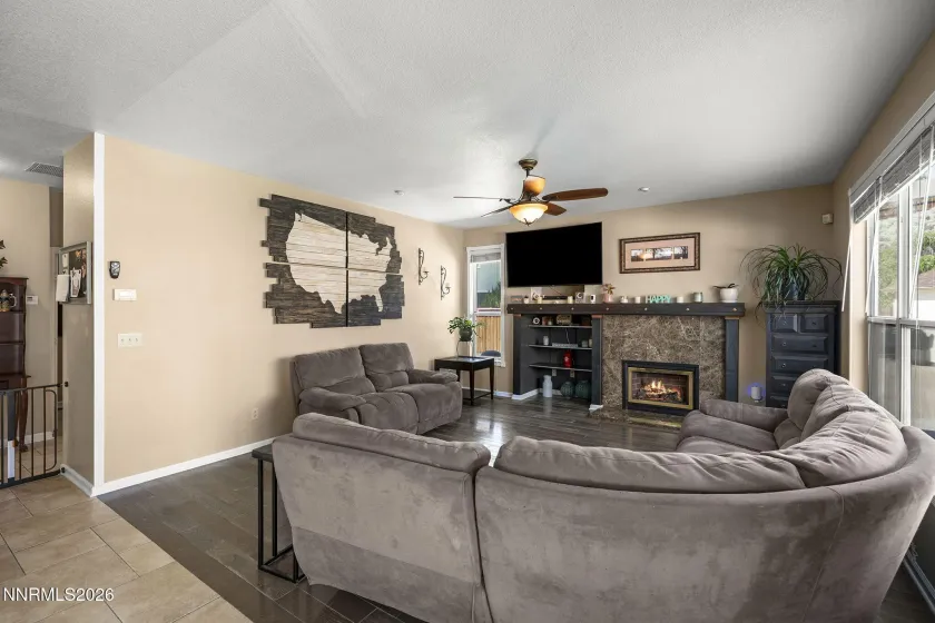 1720 Crestside, Sparks, Nevada 89436, 5 Bedrooms Bedrooms, ,3 BathroomsBathrooms,Residential,Residential,Crestside,0,260007799