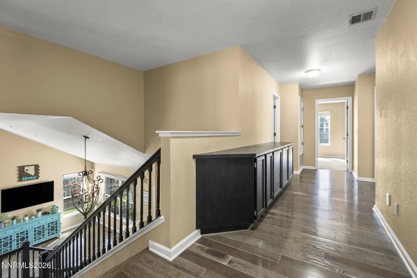 1720 Crestside, Sparks, Nevada 89436, 5 Bedrooms Bedrooms, ,3 BathroomsBathrooms,Residential,Residential,Crestside,0,260007799