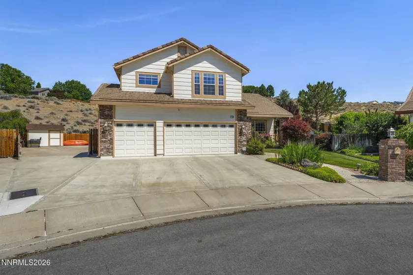 1720 Crestside, Sparks, Nevada 89436, 5 Bedrooms Bedrooms, ,3 BathroomsBathrooms,Residential,Residential,Crestside,0,260007799