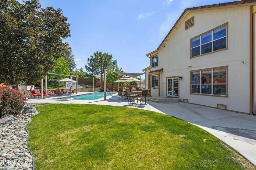 1720 Crestside, Sparks, Nevada 89436, 5 Bedrooms Bedrooms, ,3 BathroomsBathrooms,Residential,Residential,Crestside,0,260007799