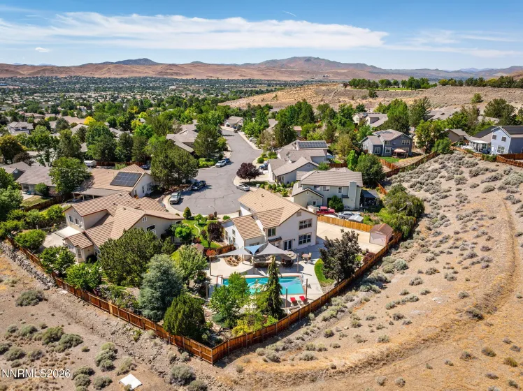 1720 Crestside, Sparks, Nevada 89436, 5 Bedrooms Bedrooms, ,3 BathroomsBathrooms,Residential,Residential,Crestside,0,260007799