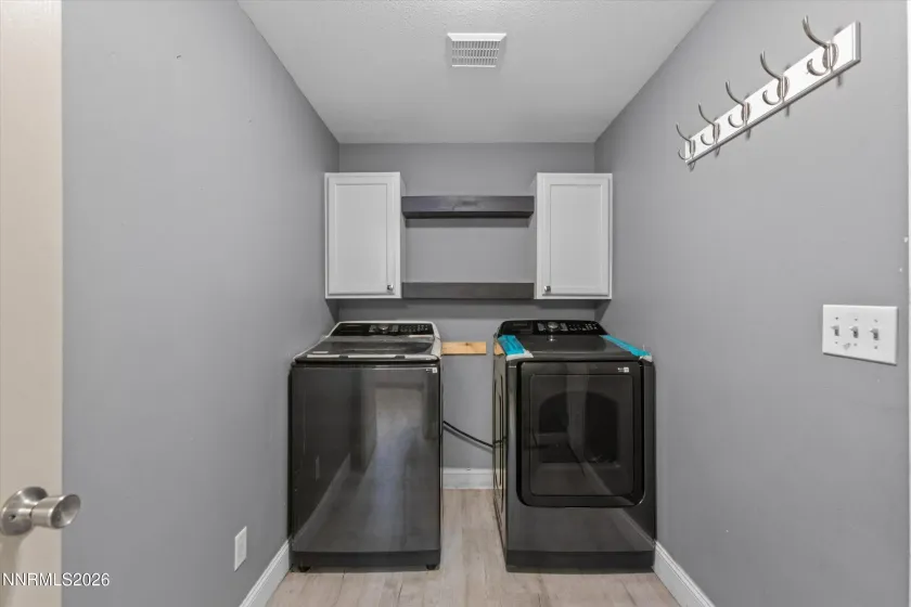 161 Rosecrest, Fernley, Nevada 89408, 3 Bedrooms Bedrooms, ,2 BathroomsBathrooms,Residential,Residential,Rosecrest,0,260007801
