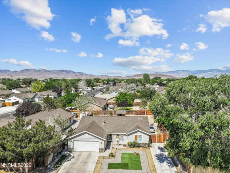 161 Rosecrest, Fernley, Nevada 89408, 3 Bedrooms Bedrooms, ,2 BathroomsBathrooms,Residential,Residential,Rosecrest,0,260007801