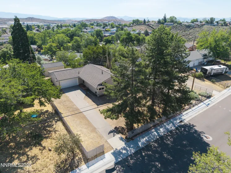 7740 Yorkshire, Reno, Nevada 89506, 4 Bedrooms Bedrooms, ,2 BathroomsBathrooms,Residential,Residential,Yorkshire,0,260007802