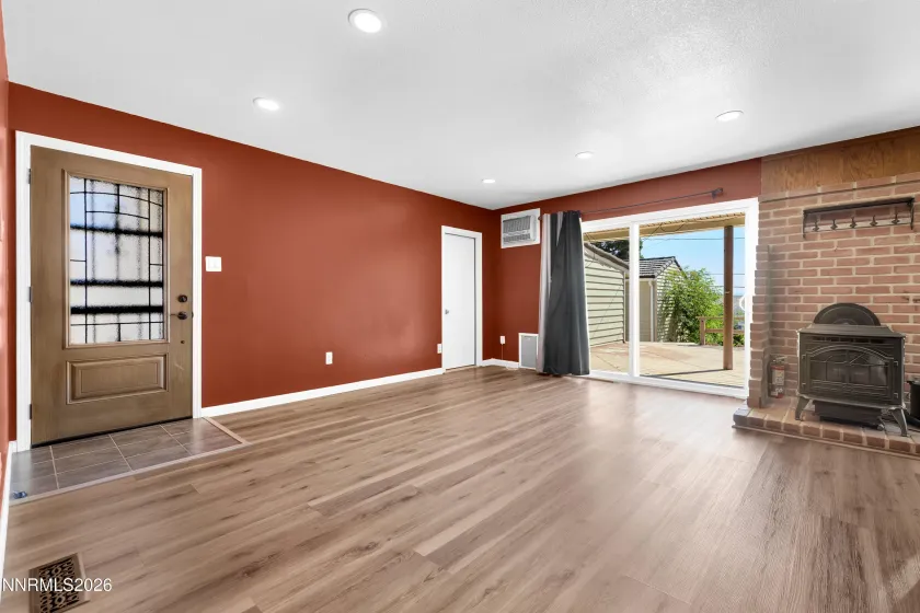 7740 Yorkshire, Reno, Nevada 89506, 4 Bedrooms Bedrooms, ,2 BathroomsBathrooms,Residential,Residential,Yorkshire,0,260007802