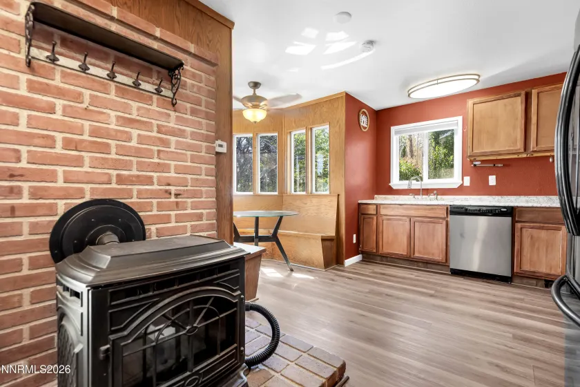 7740 Yorkshire, Reno, Nevada 89506, 4 Bedrooms Bedrooms, ,2 BathroomsBathrooms,Residential,Residential,Yorkshire,0,260007802