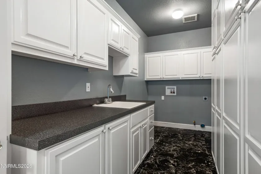 1618 Heron Cove, Gardnerville, Nevada 89410, 3 Bedrooms Bedrooms, ,3 BathroomsBathrooms,Residential,Residential,Heron Cove,0,260007803
