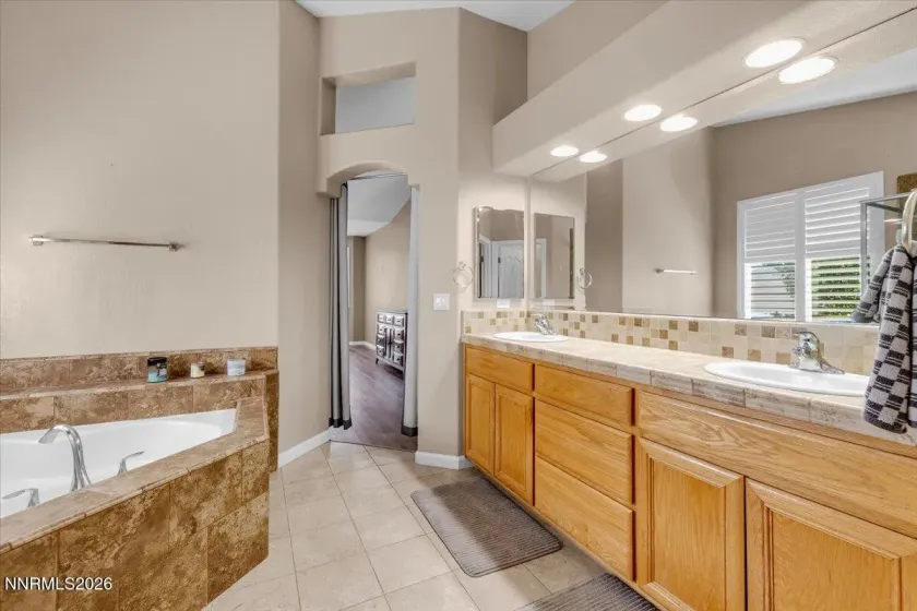 7452 Adelaide, Sparks, Nevada 89436, 4 Bedrooms Bedrooms, ,3 BathroomsBathrooms,Residential,Residential,Adelaide,0,260007804