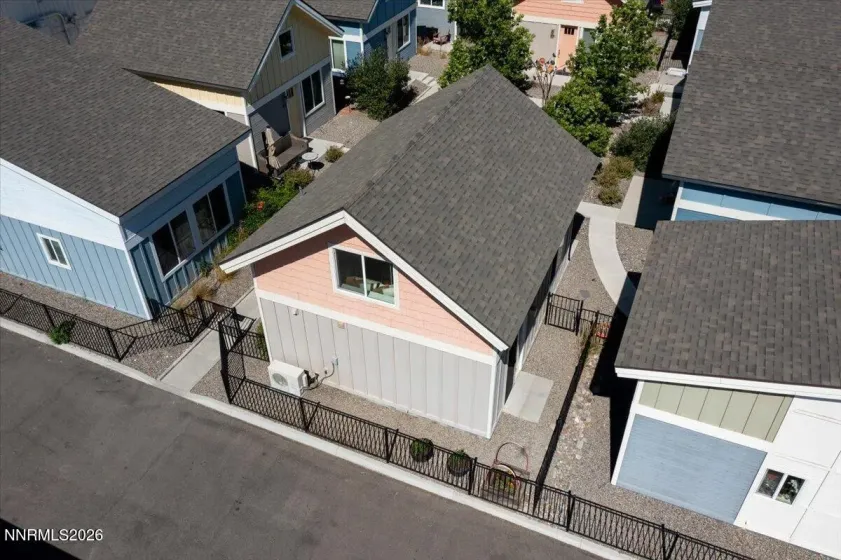 885 Ryland, Reno, Nevada 89502, 2 Bedrooms Bedrooms, ,1 BathroomBathrooms,Residential,Residential,Ryland,0,260007805