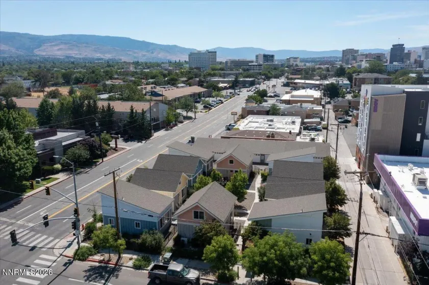 885 Ryland, Reno, Nevada 89502, 2 Bedrooms Bedrooms, ,1 BathroomBathrooms,Residential,Residential,Ryland,0,260007805